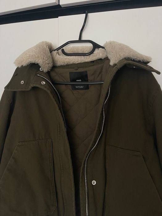 Преходно яке Mango