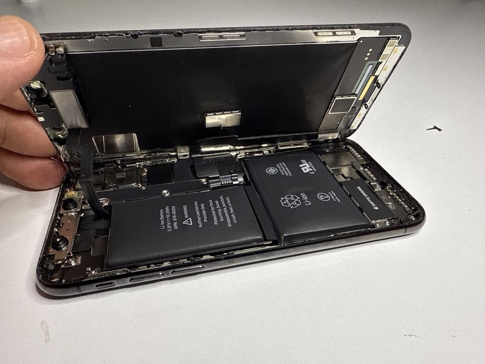 Iphone X 64gb за смяна батерия.