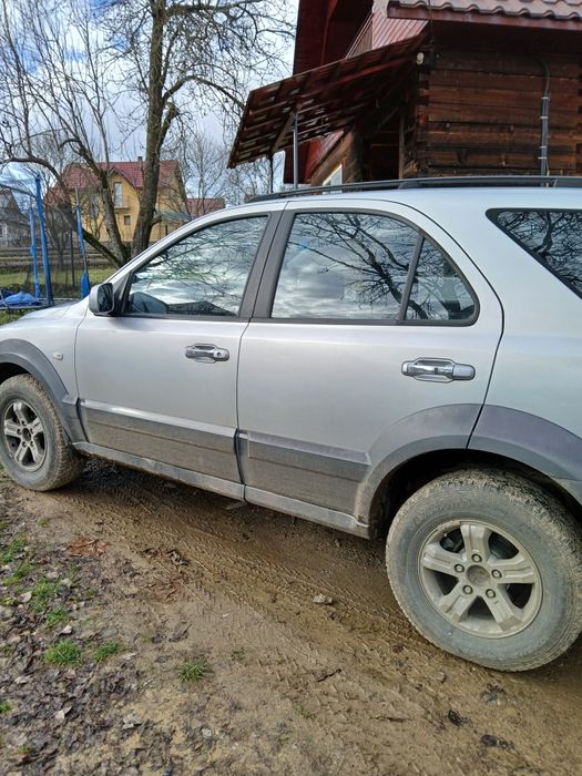 Kia sorento 2.5 automat pentru dezmembrari