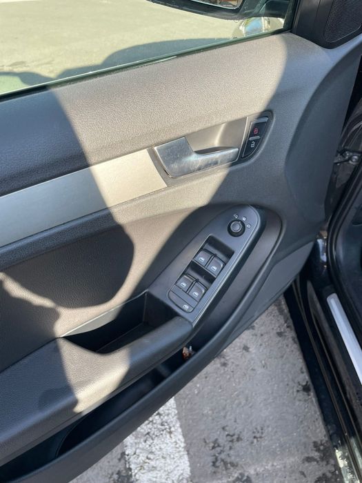 Vând Audi a4 b8 an 2009