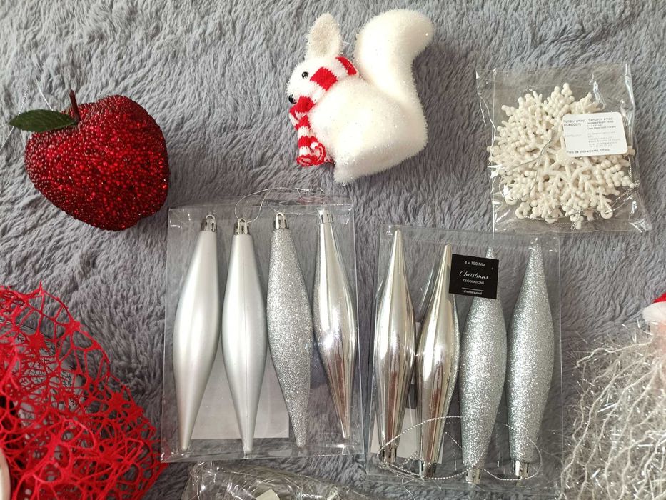 Ornamente de Crăciun