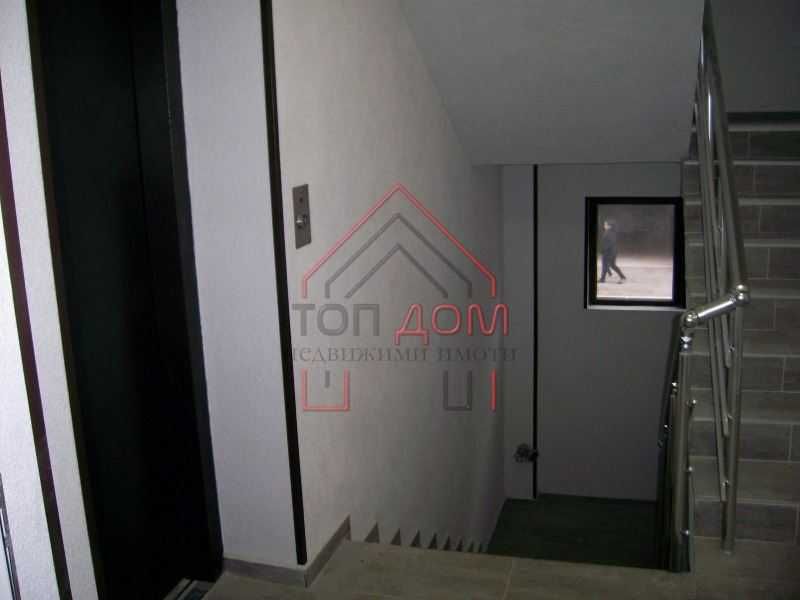 Дава се под наем Двустаен апартамент в Варна, Център - 60 кв.м за 510 € - Снимка #9