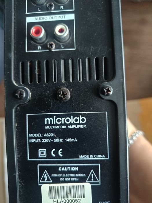 Продам колонки microlab