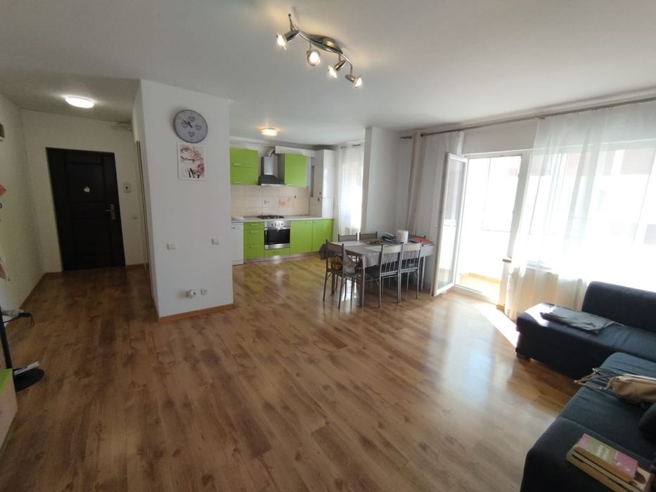 Apartament de inchiriat Floresti