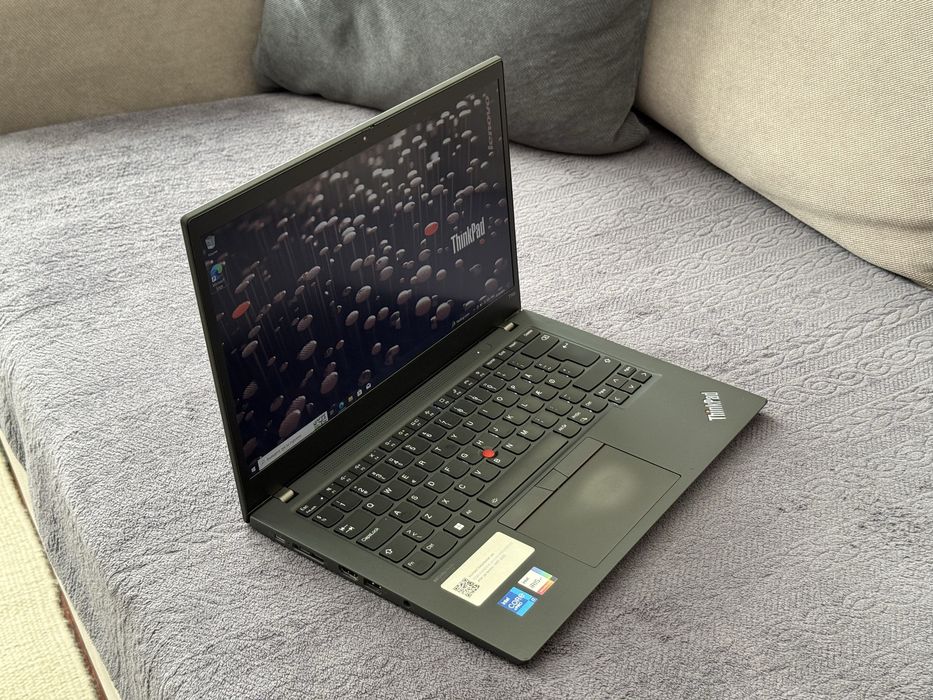 14’FHD IPS/i7-1185G7/16GB DDR4/Thinkpad T14s/256GB/