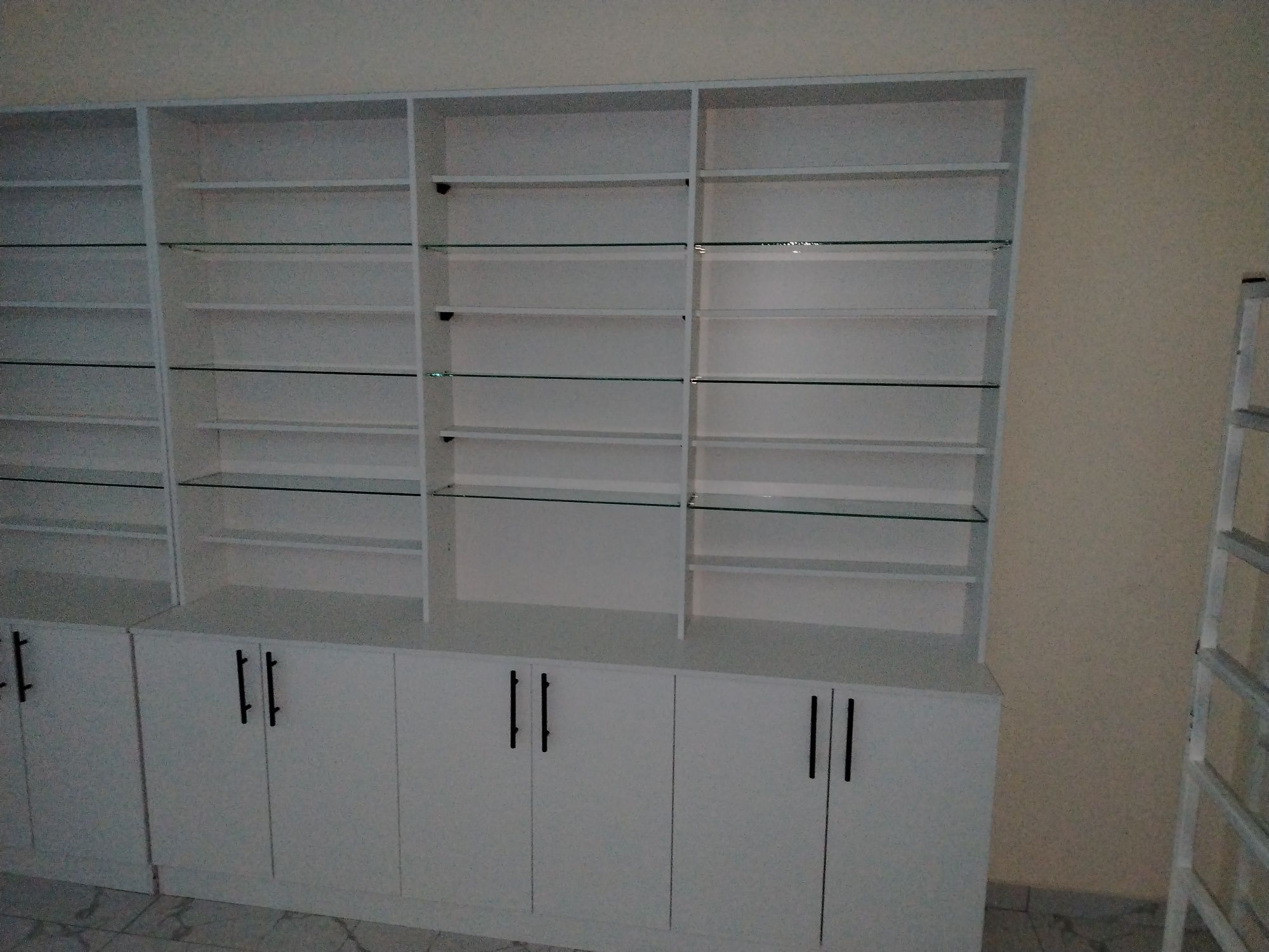 Shkaf oziq ovqat uchun