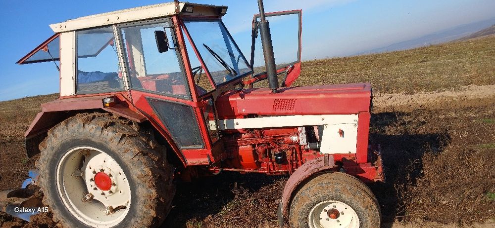 Tractor international 844S
