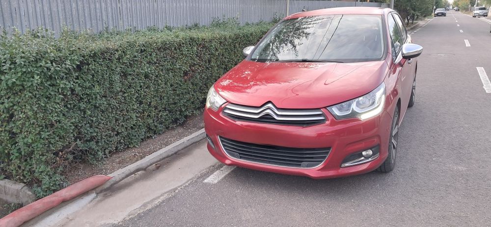 Citroen c4 2015  EURO 6. negociabil