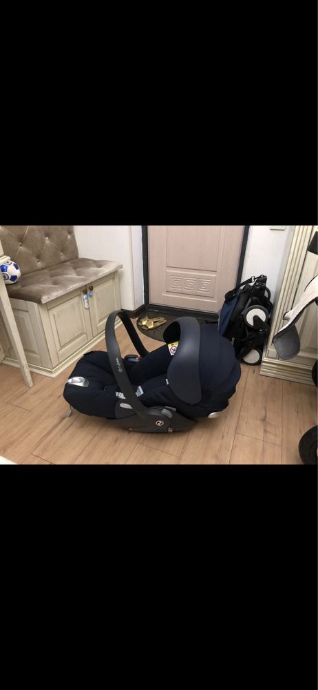 Автокресло Автолюлька Cybex Cloud Q