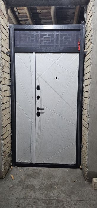 Temir Eshiklar/Железний двери