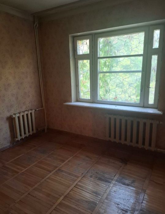 Кадышева 3комн 1этаж балк 2×6м кирпич 77я серия комнаты раздельные