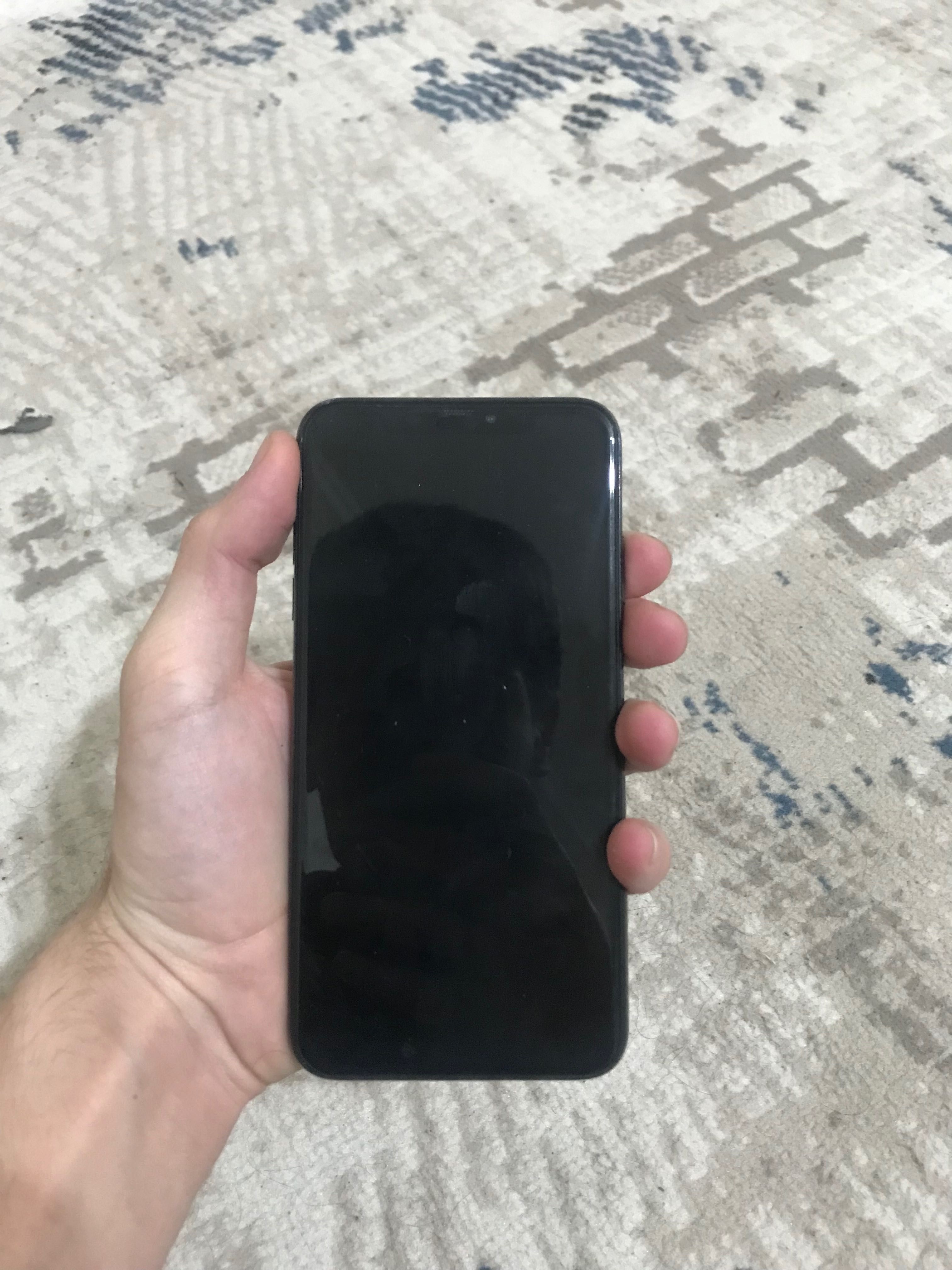 Iphone Xs max гарантией
