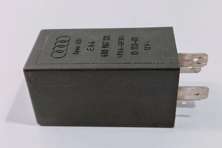 Releu  382  4D0907131 Audi A4 B5 (facelift)