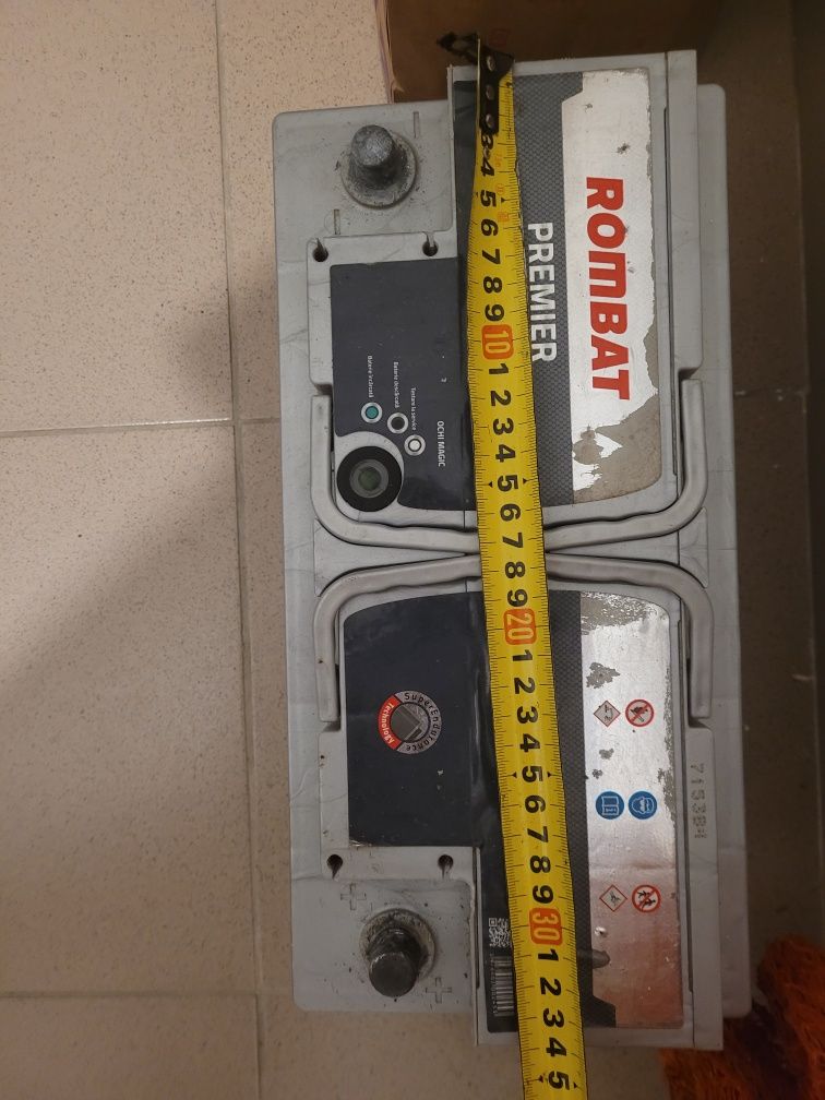 Vând Baterie ROMBAT PREMIER, 12V, 95Ah, 900A(EN), Tehnologie Super-cal