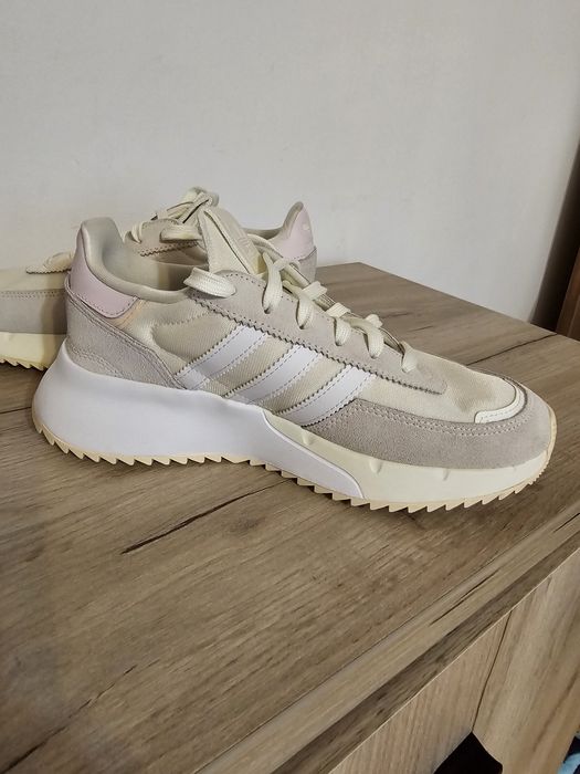 Adidas Retropy F2   38