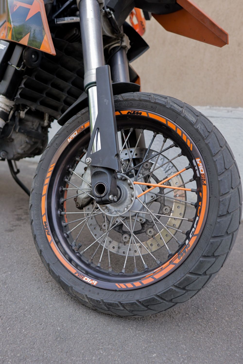 Ktm 690 supermoto full akrapovic