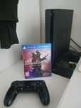 PS4 Slim 1TB + Джойстик, Стойка със зарядно, Bloodborne Goty, + игри