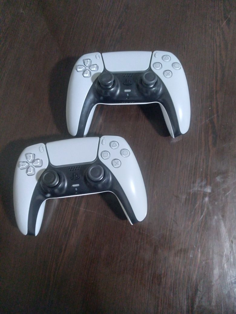PS5 sotiladi – ideal holatda