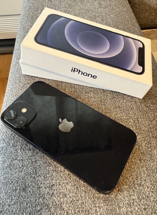 Телефон IPhone 12 mini