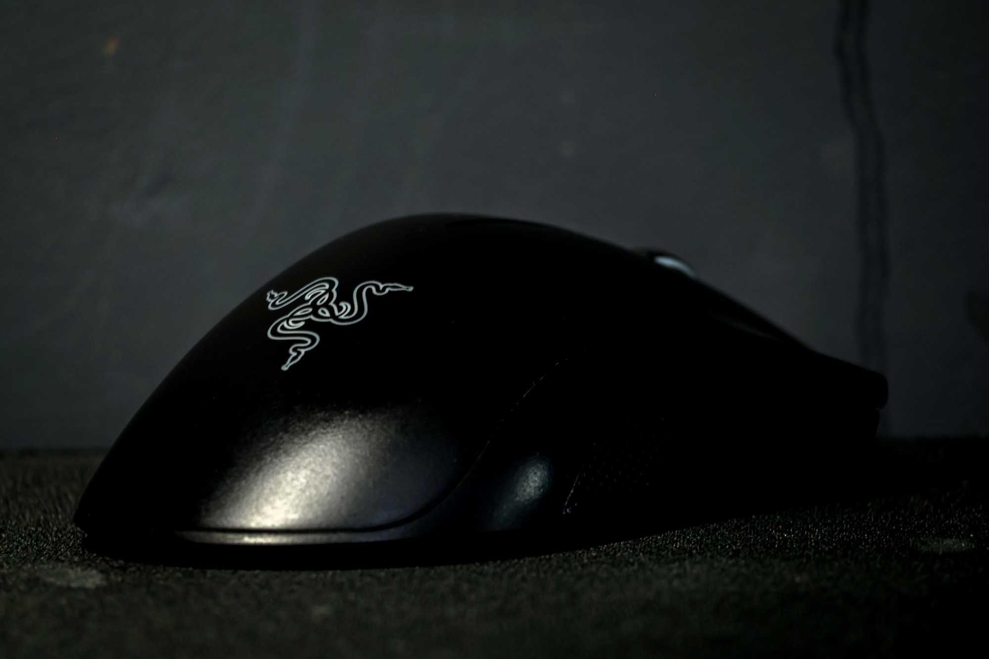 Мишка Razer Deathadder Essential