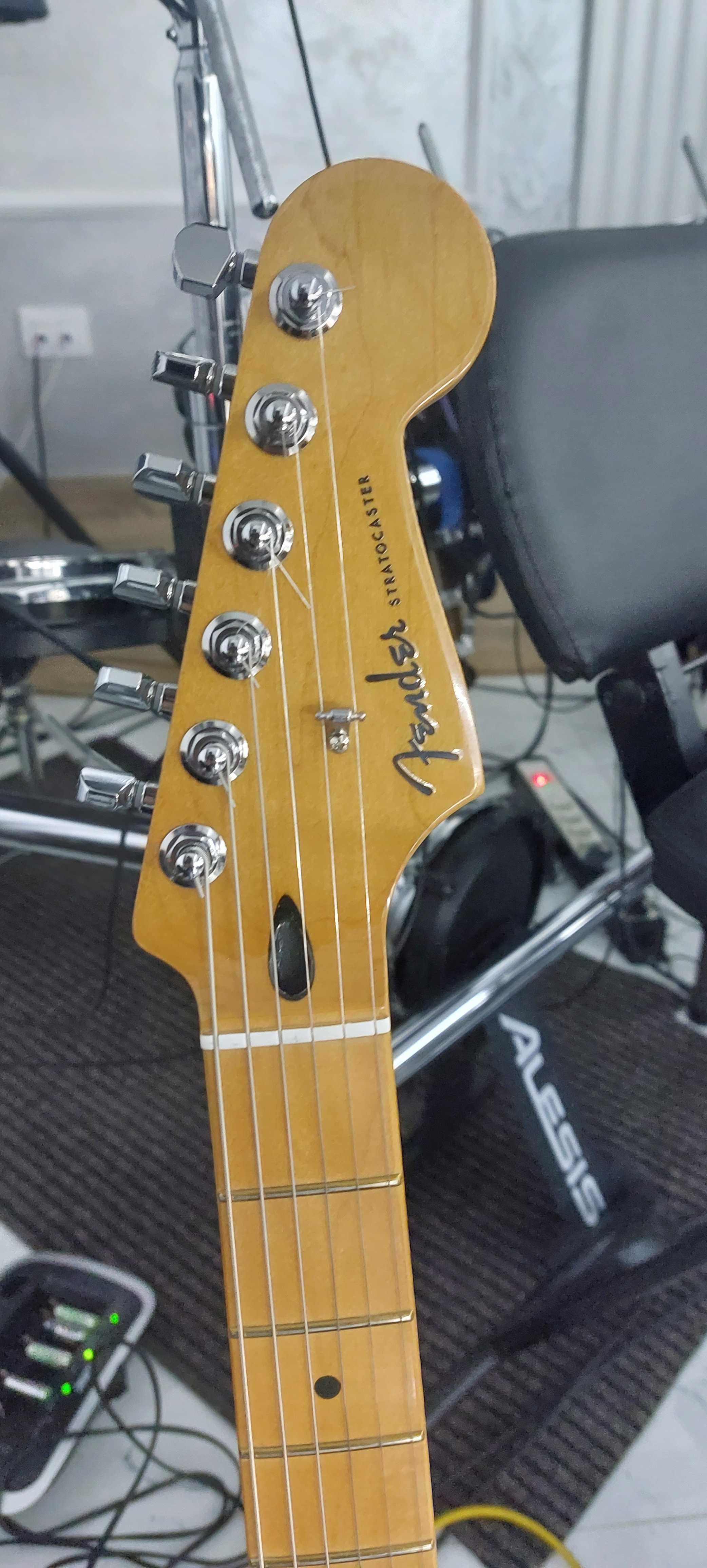 Chitara electrica Fender Player Plus Stratocaster