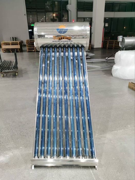 Солнечный водонагреватель