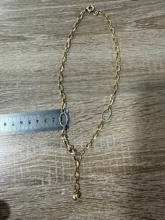 Златен синджир с висулка