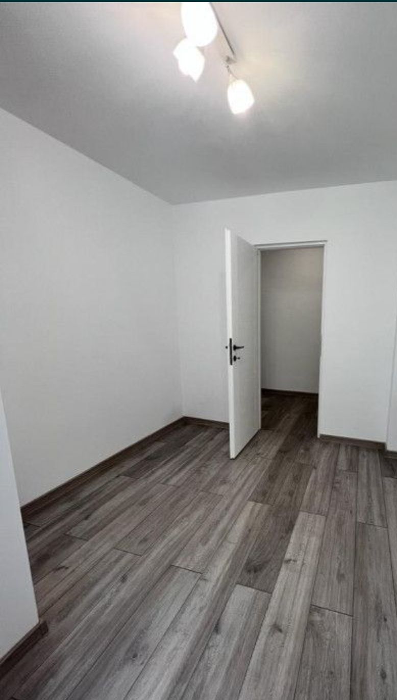 Vand apartament in zona Spitalului Judetean Bistrita