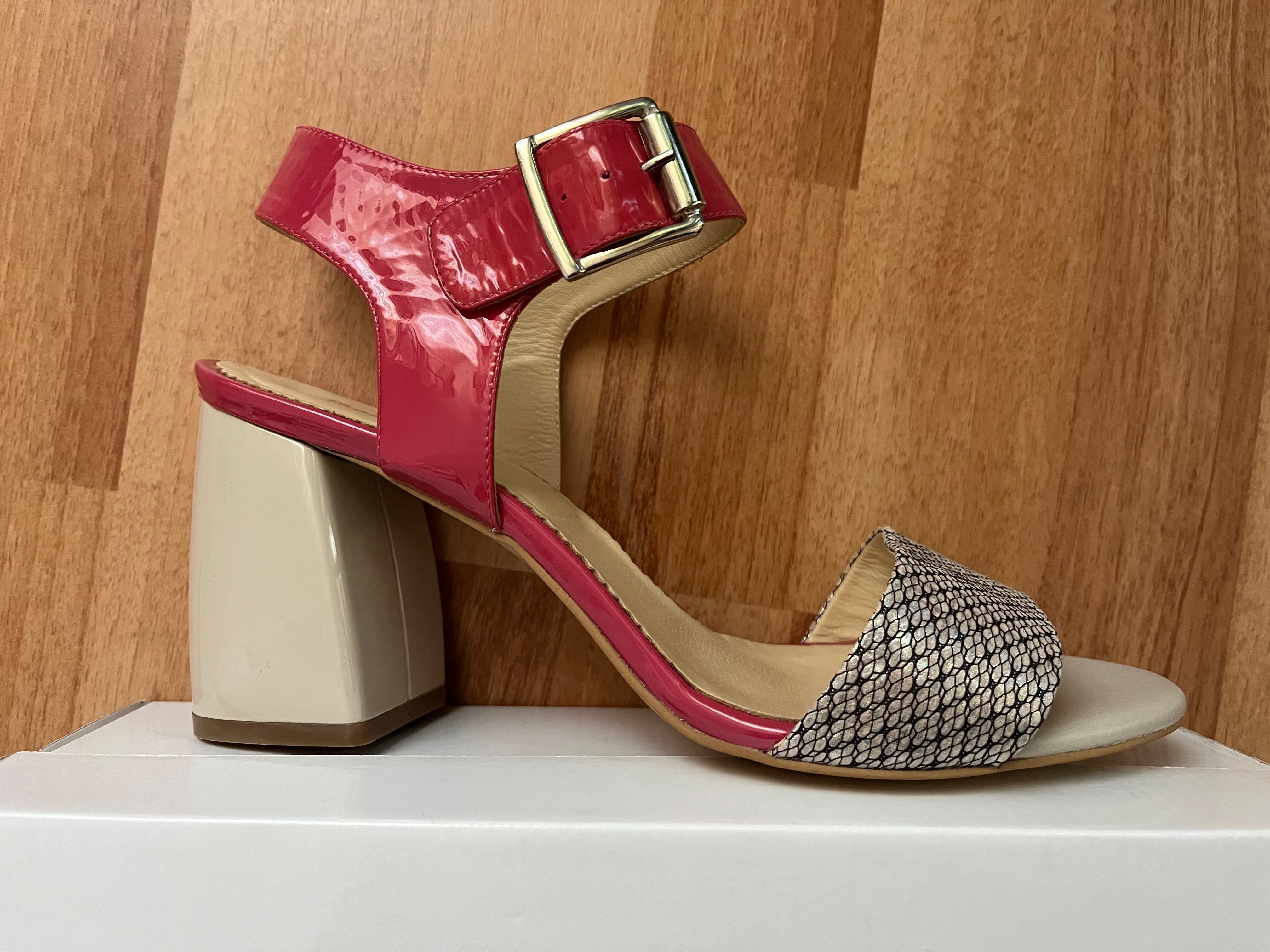 Pret Nou! Sandale Elegante cu Toc
