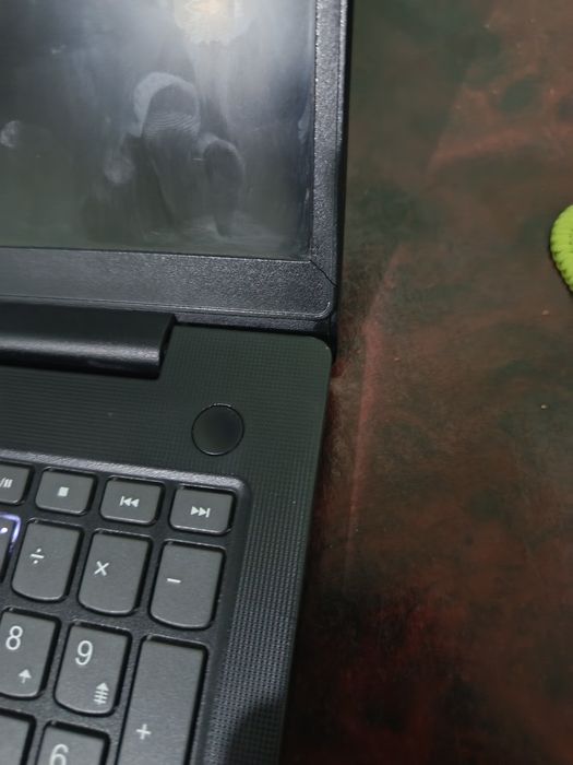 Lenovo noutbuki windows oxirgi rusmli
