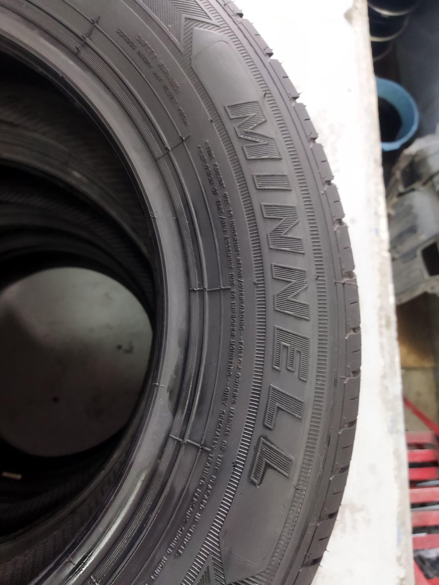 Minell Radial Po7 195/65/15
