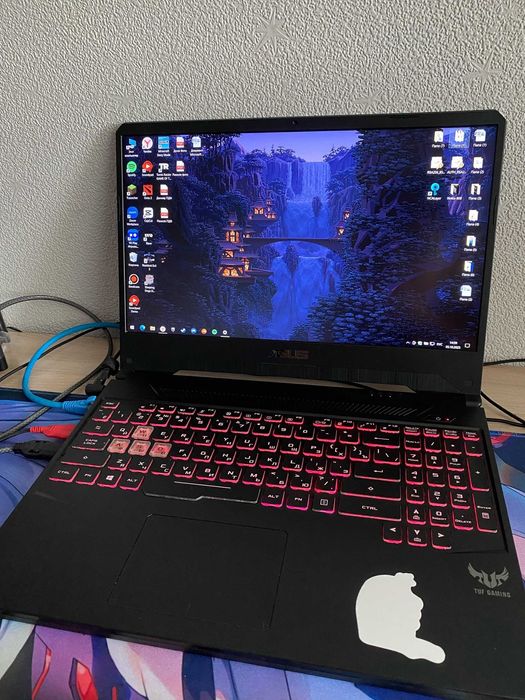 Игровой ноутбук Asus
