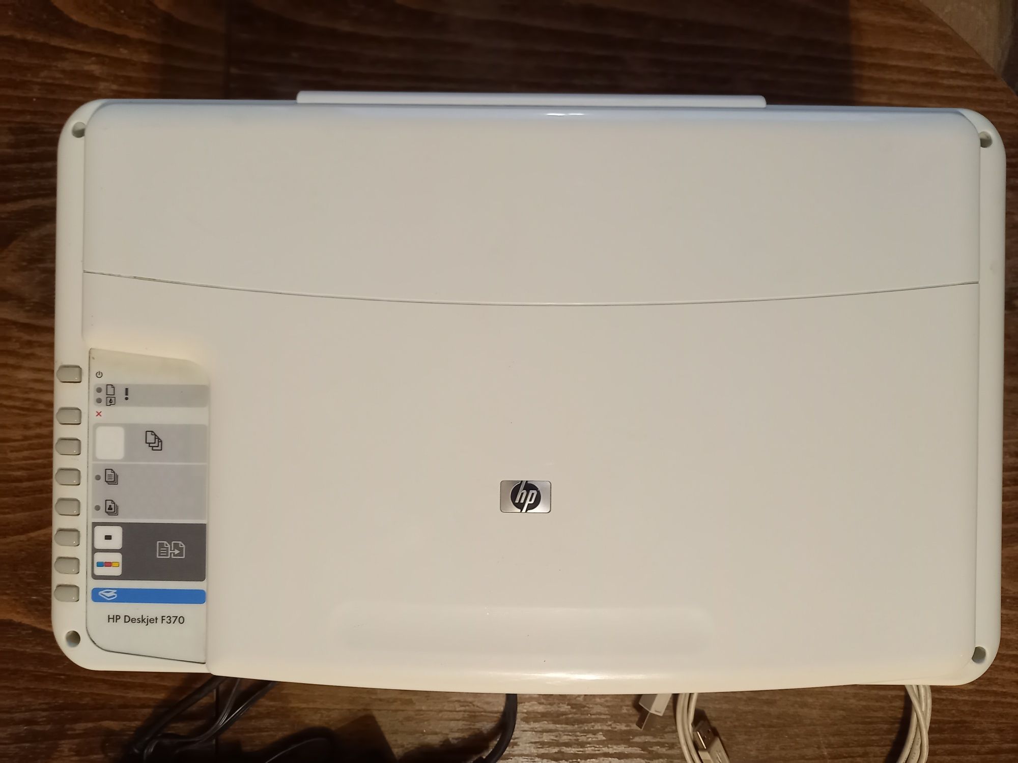 Принтер - скенер HP Deskjet F370