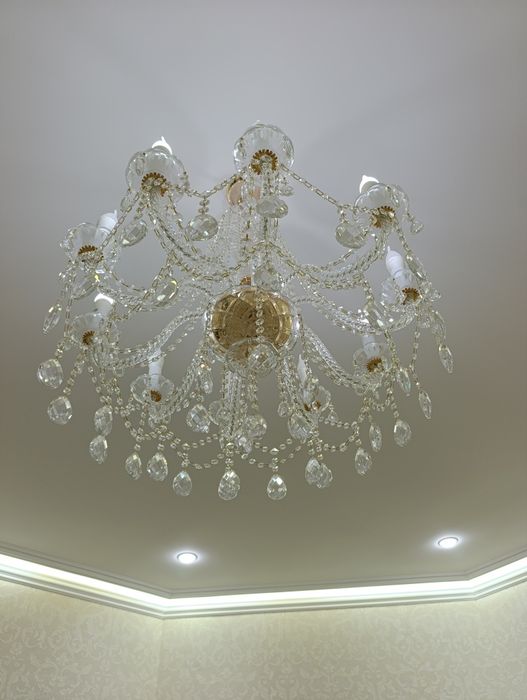 Люстра 10- Ти рожковая