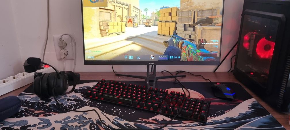 Механическая клавиатура hyperx в отличном состоянии