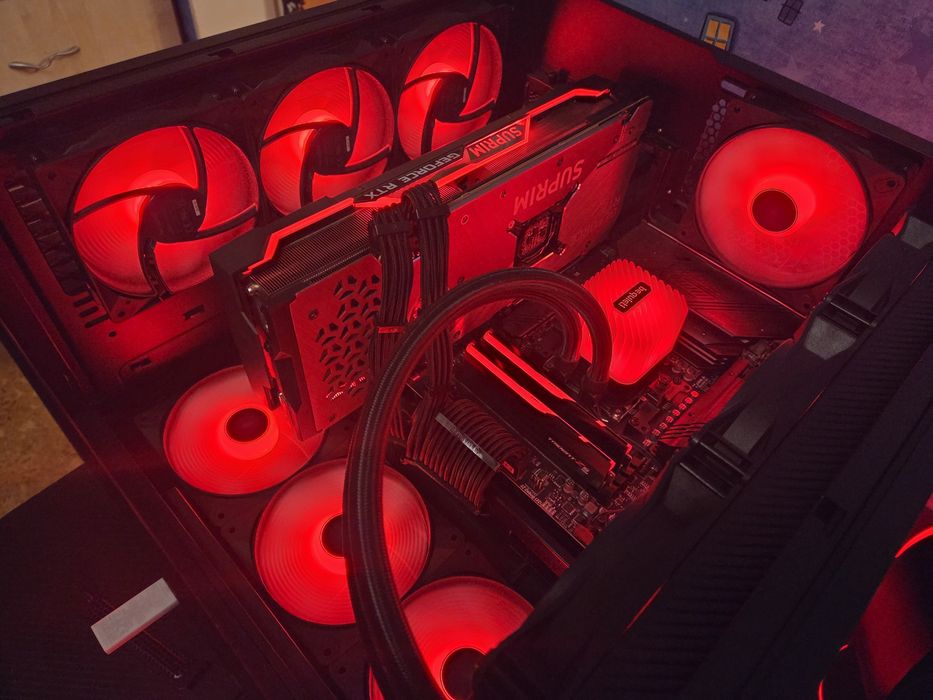 Видео карта RTX 3070 MSI Suprim X