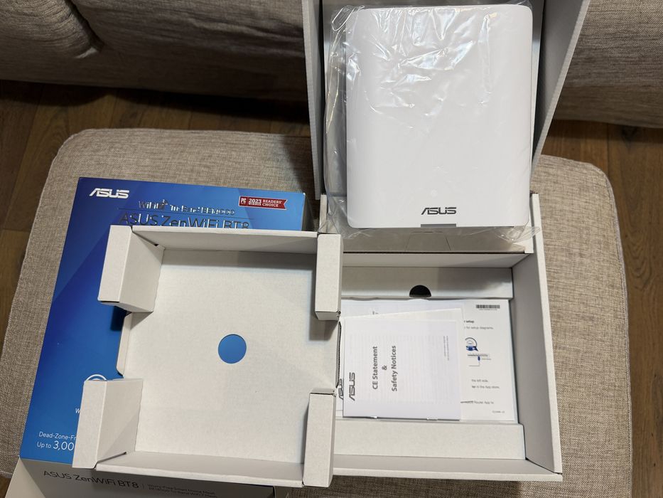 WiFi-7 Рутер Mesh ASUS ZenWiFi BT8 BE14000 Нов! Гаранция 3г Emag