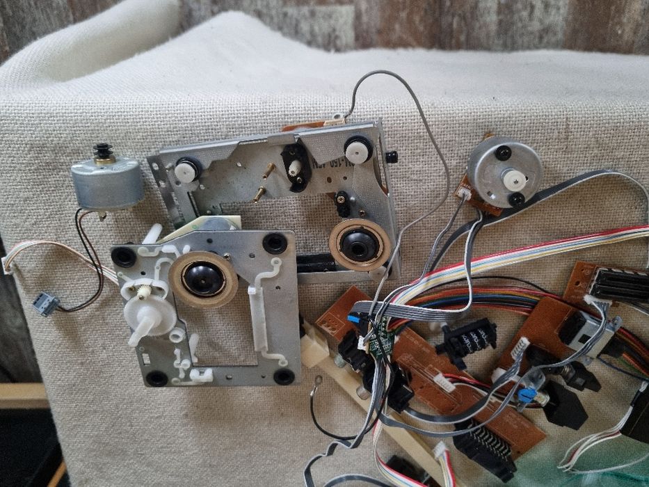 Pachet dif placi componente Technics,motorase, etc. Impecabile.