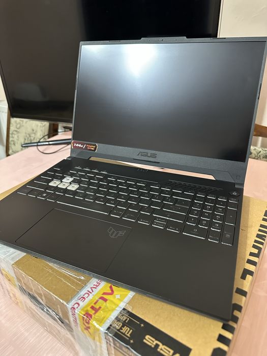Laptop Gaming Asus TUF F15 Impecabil