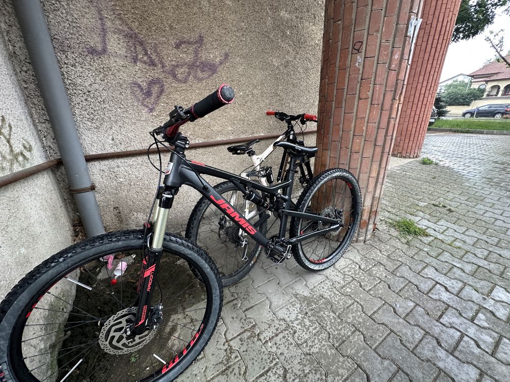 Vand mtb full suspension