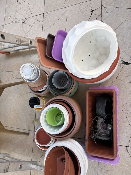 Горшки для цветов