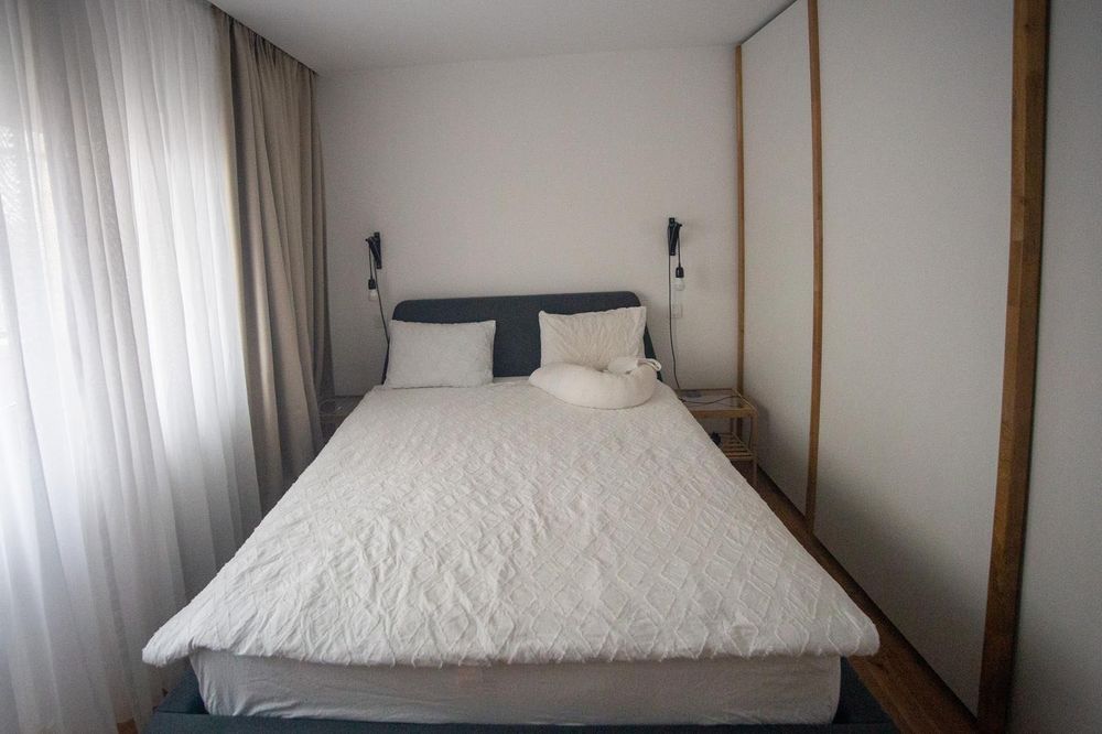 Apartament de închiriat zona 13 septembrie