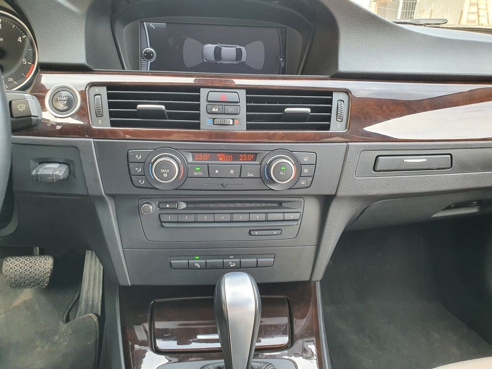 Vând BMW 330D XDrive Edition Exclusiv