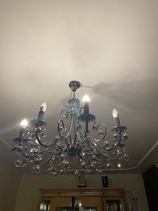 Большая 6 рожковая люстра