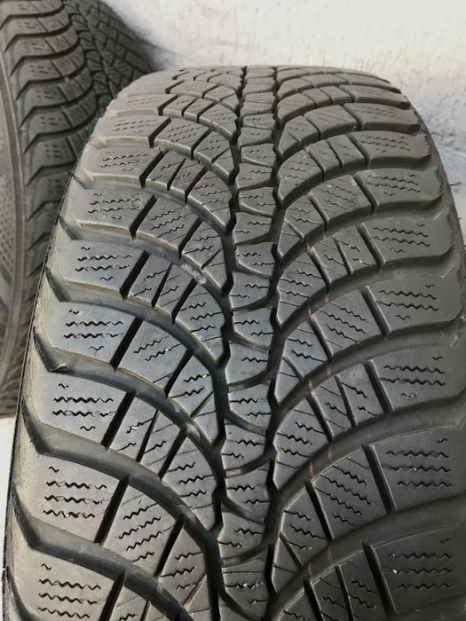 Set 4 anvelope iarna Kumho WinterCraft WP71 215 55 r17 98V XL M+S Fulg