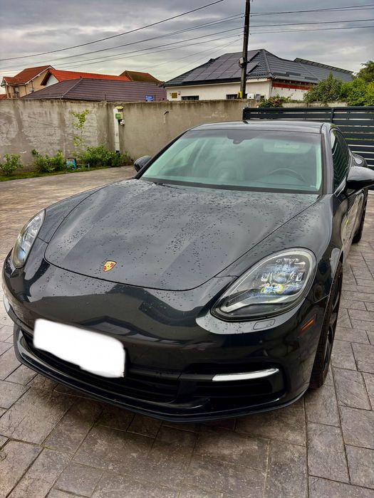 Porsche panamera 4 e-hybrid