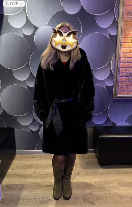 Шуба норковая с капюшоном - привезена из краснодара