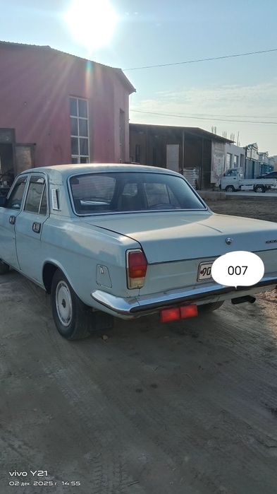 Волга 24/10 сотилади