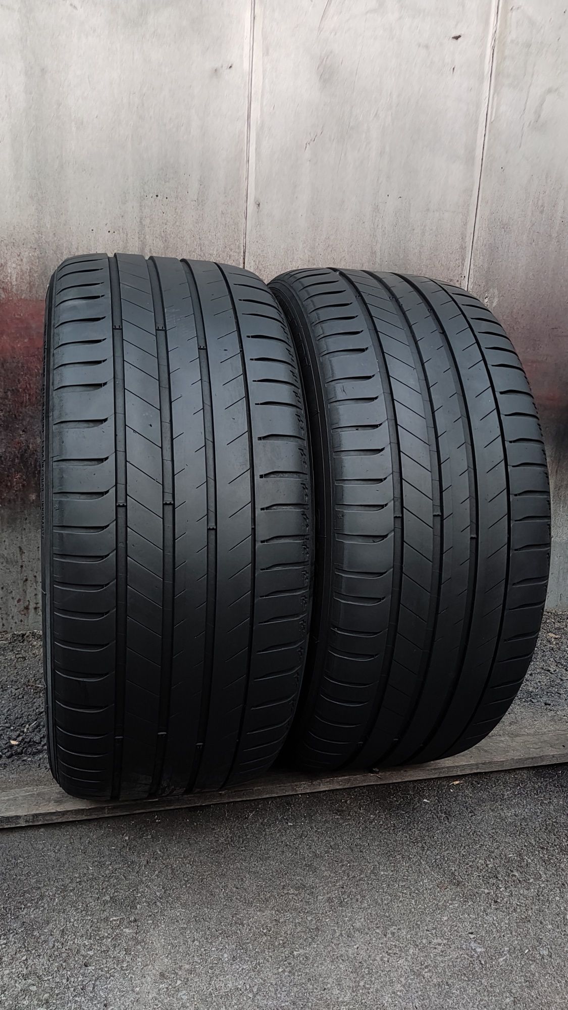 2бр. летни гуми 255/50/19 Michelin Latitude Sport 3, MO
dot22
6.9mm
До