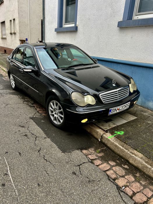 Vand sau schimb cu e39 20d plus diferenta